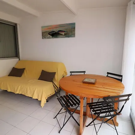 Charmant Studio En Rez-de-jardin Avec Terrasse Et Garage, Proche Plage Et Commerces - Fr-1-307-272 Le Grau-du-Roi