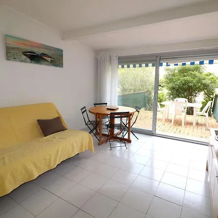 Daire Charmant Studio En Rez-de-jardin Avec Terrasse Et Garage, Proche Plage Et Commerces - Fr-1-307-272 *